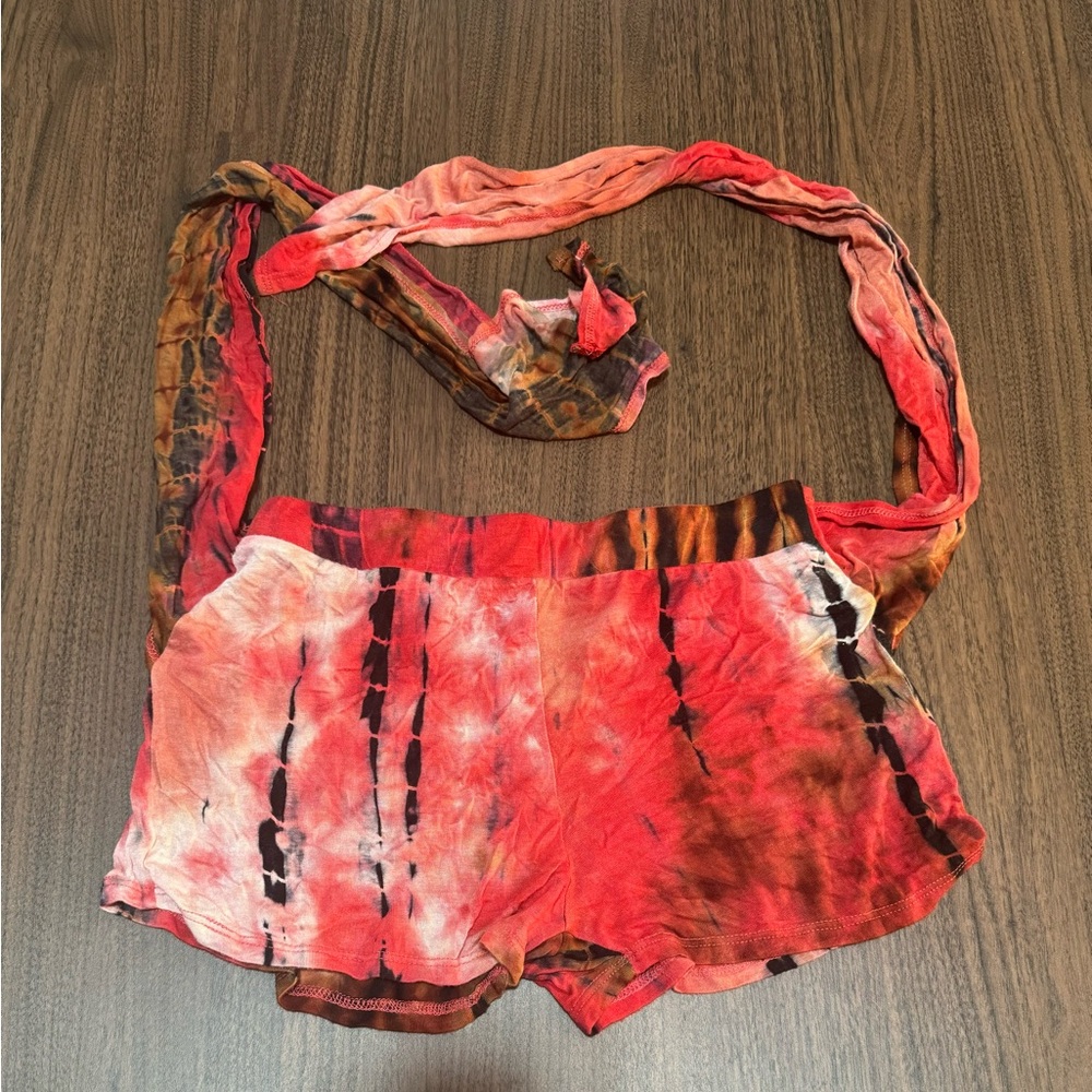 K TOO Women Shorts Size L